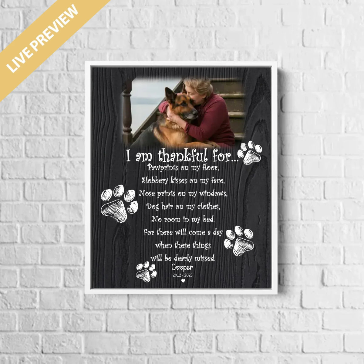 16x20 - Framed White - Mockup Canvas Dọc
