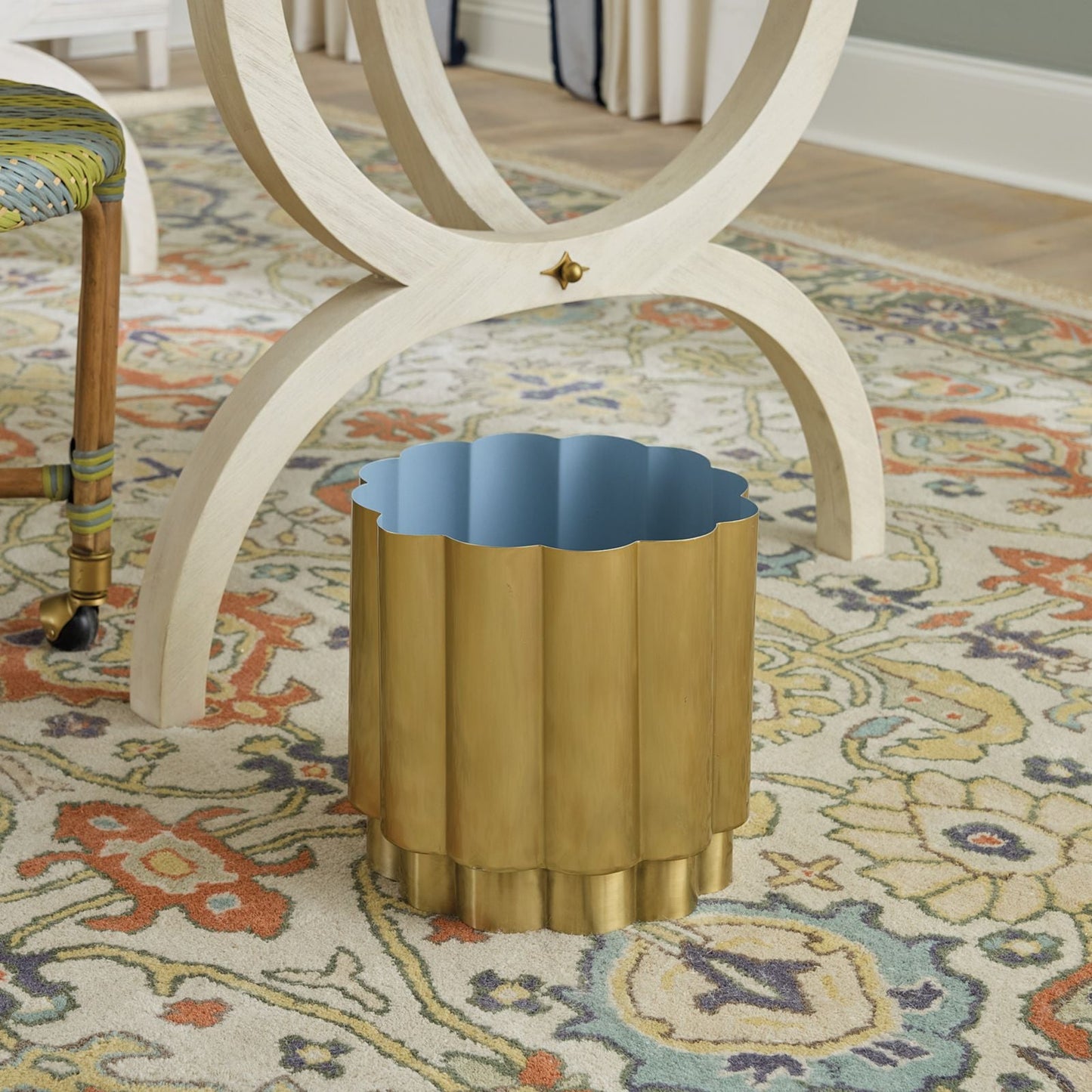 Charlie Scalloped Waste Bin
