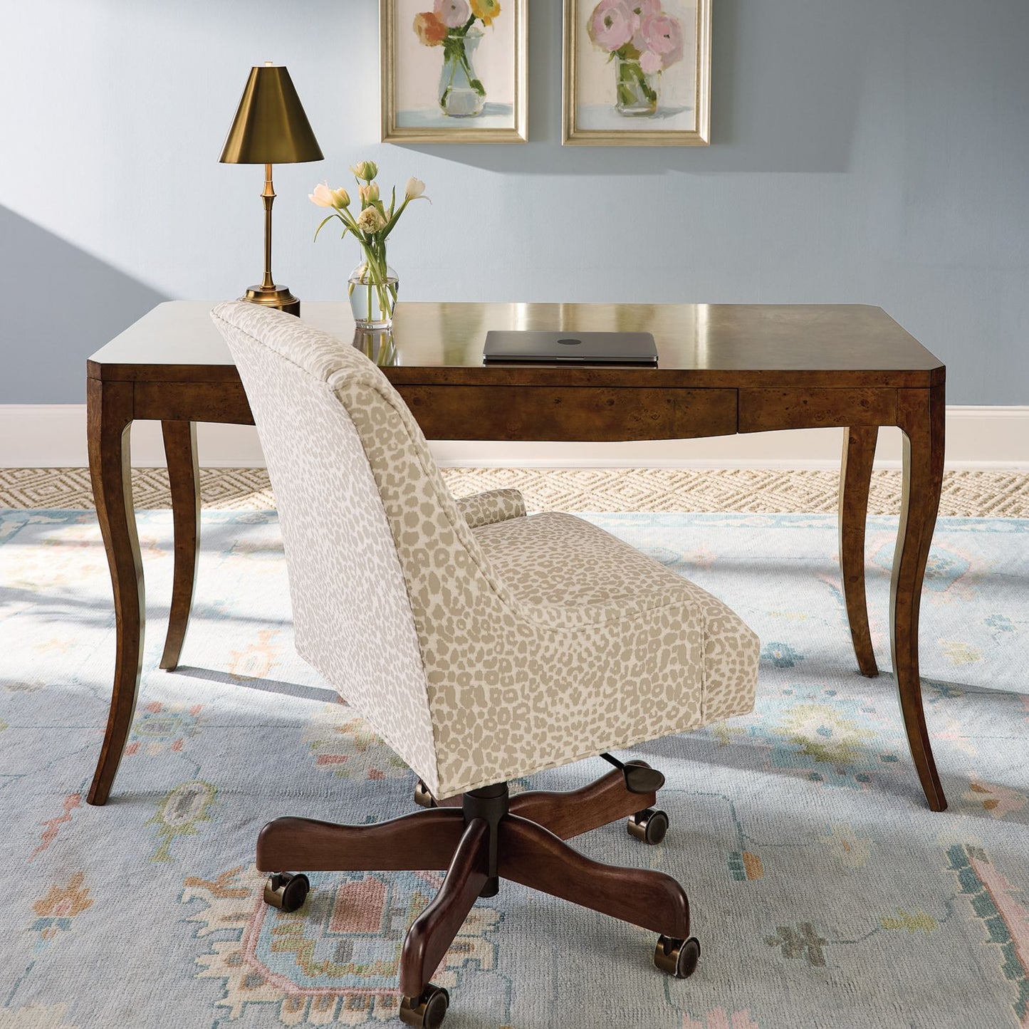 Maris Desk