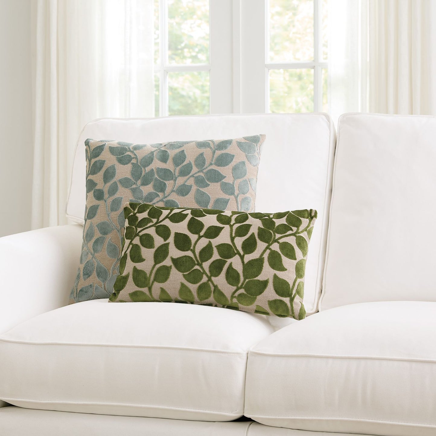 Vivy Cut Velvet Pillow