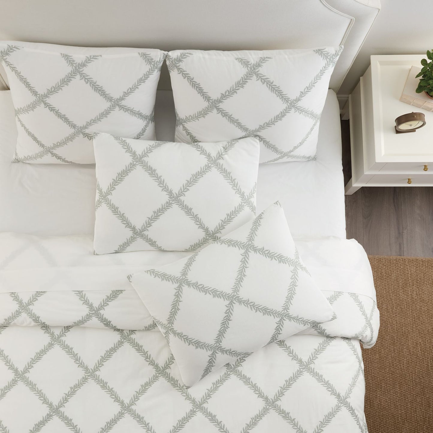 Lucian Embroidered Trellis Bedding