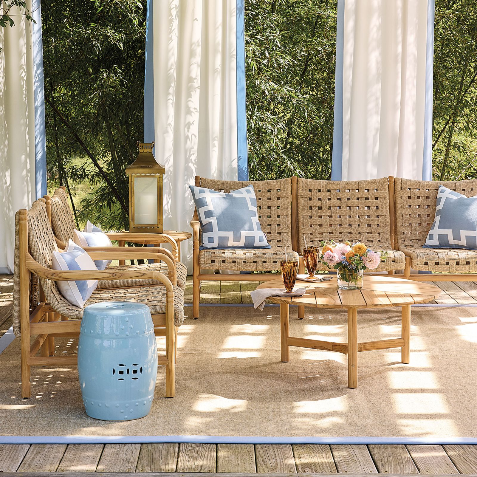 Biloxi Outdoor Lounge Chair