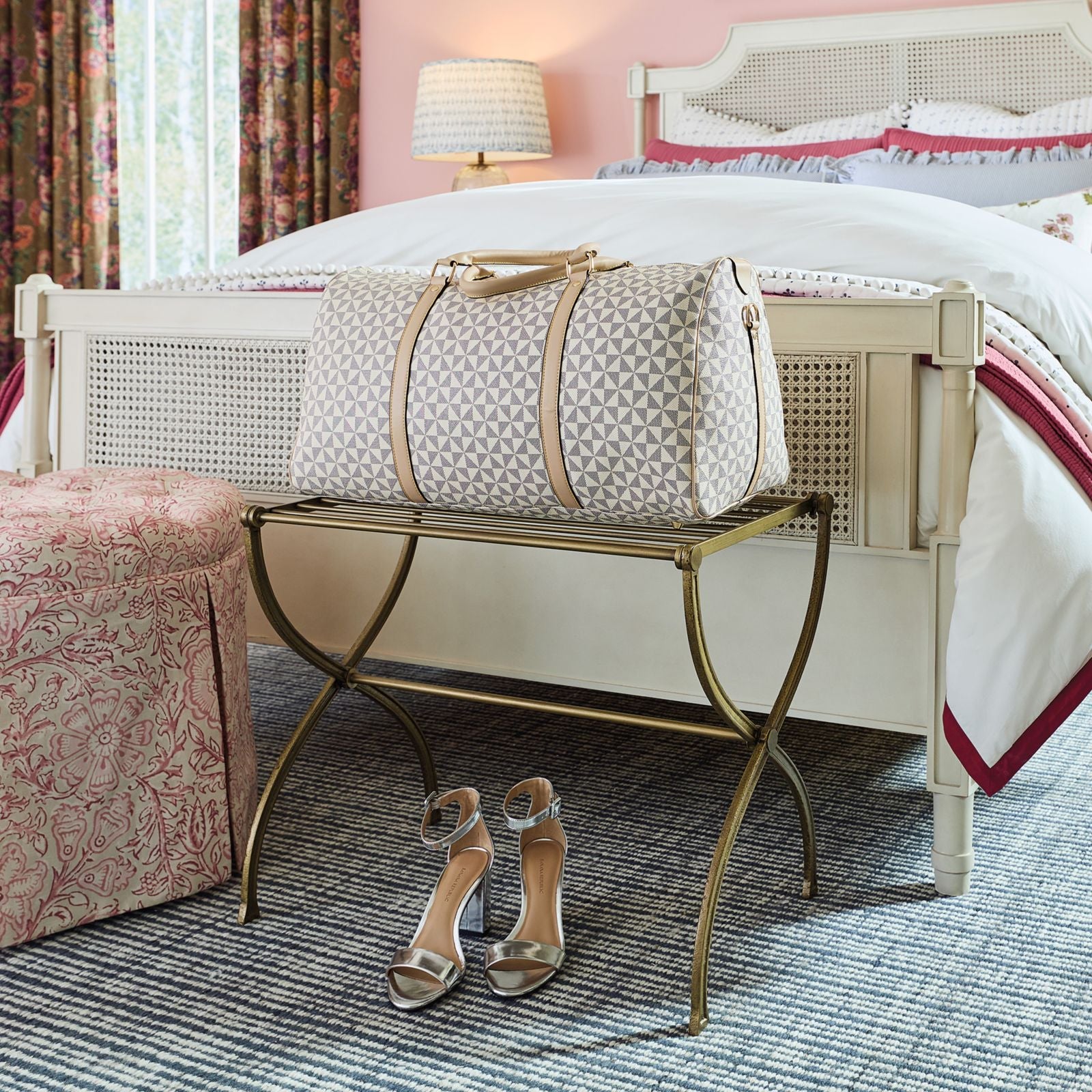 Chateau Luggage Rack