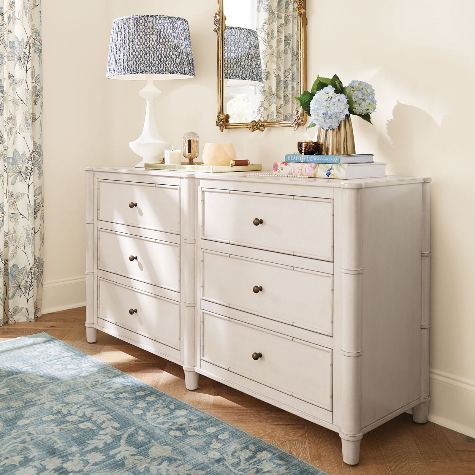 Villandry Dresser