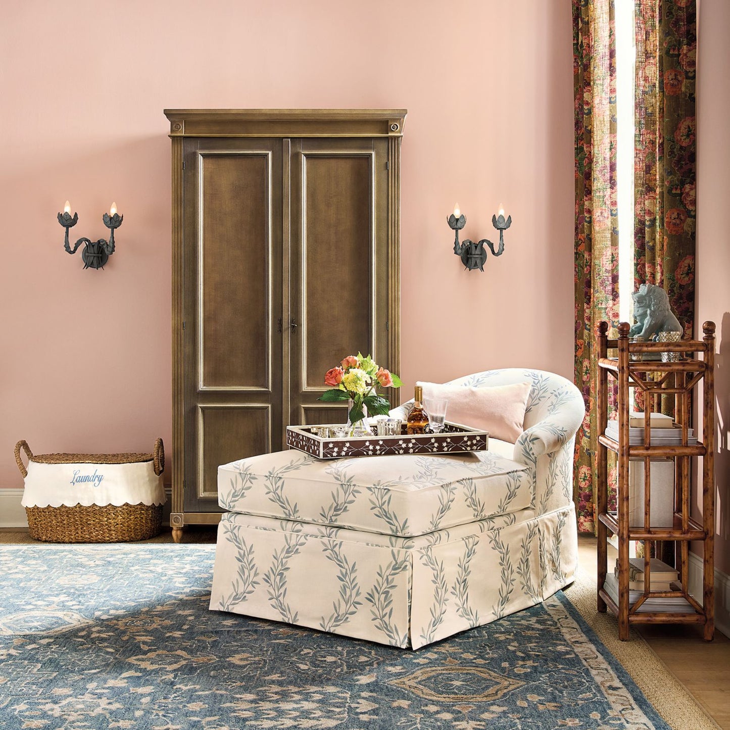Willa Chaise