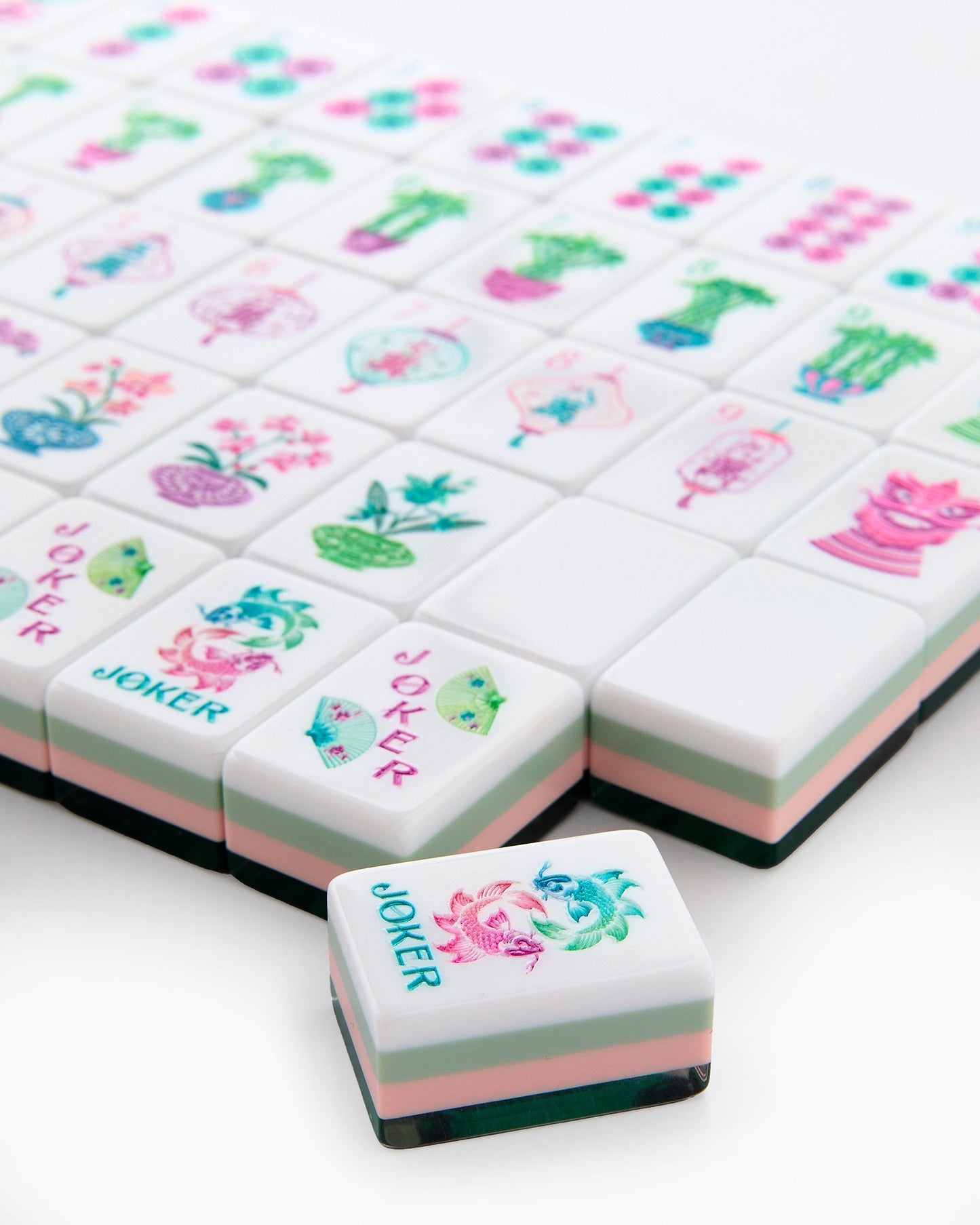 American Mahjong Tile Set Deep Green Gemstone Inspired Design for Game Nights 160 Piece Flat Acrylic Set